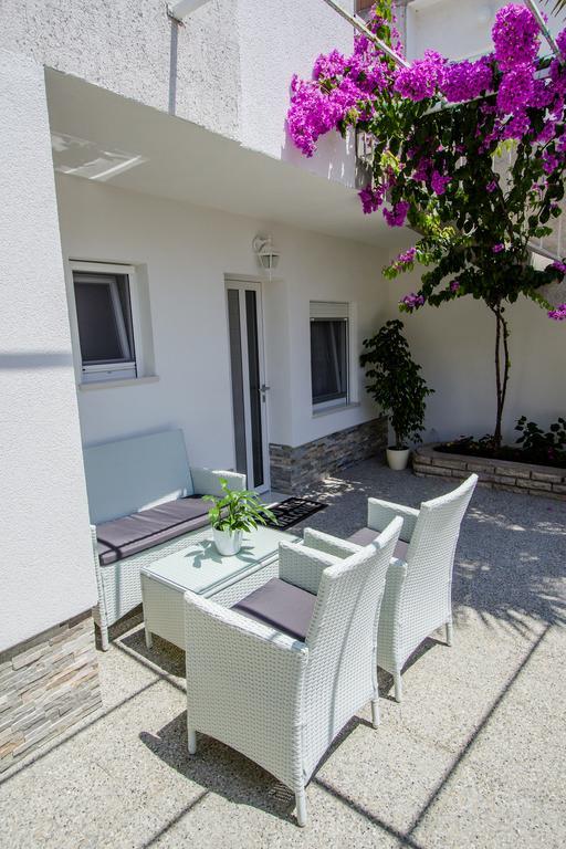 Luxury Studio Apartment White Sensation Vodice Buitenkant foto