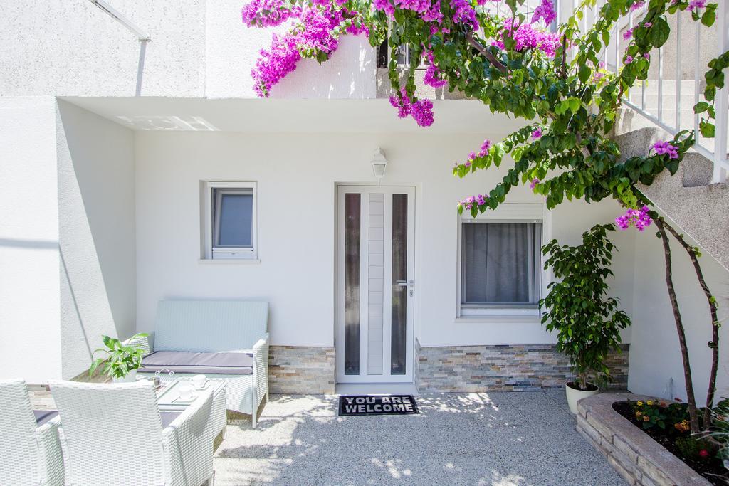 Luxury Studio Apartment White Sensation Vodice Buitenkant foto