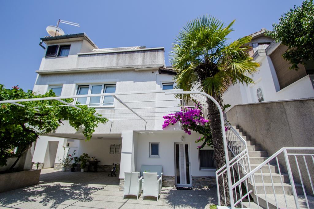 Luxury Studio Apartment White Sensation Vodice Buitenkant foto
